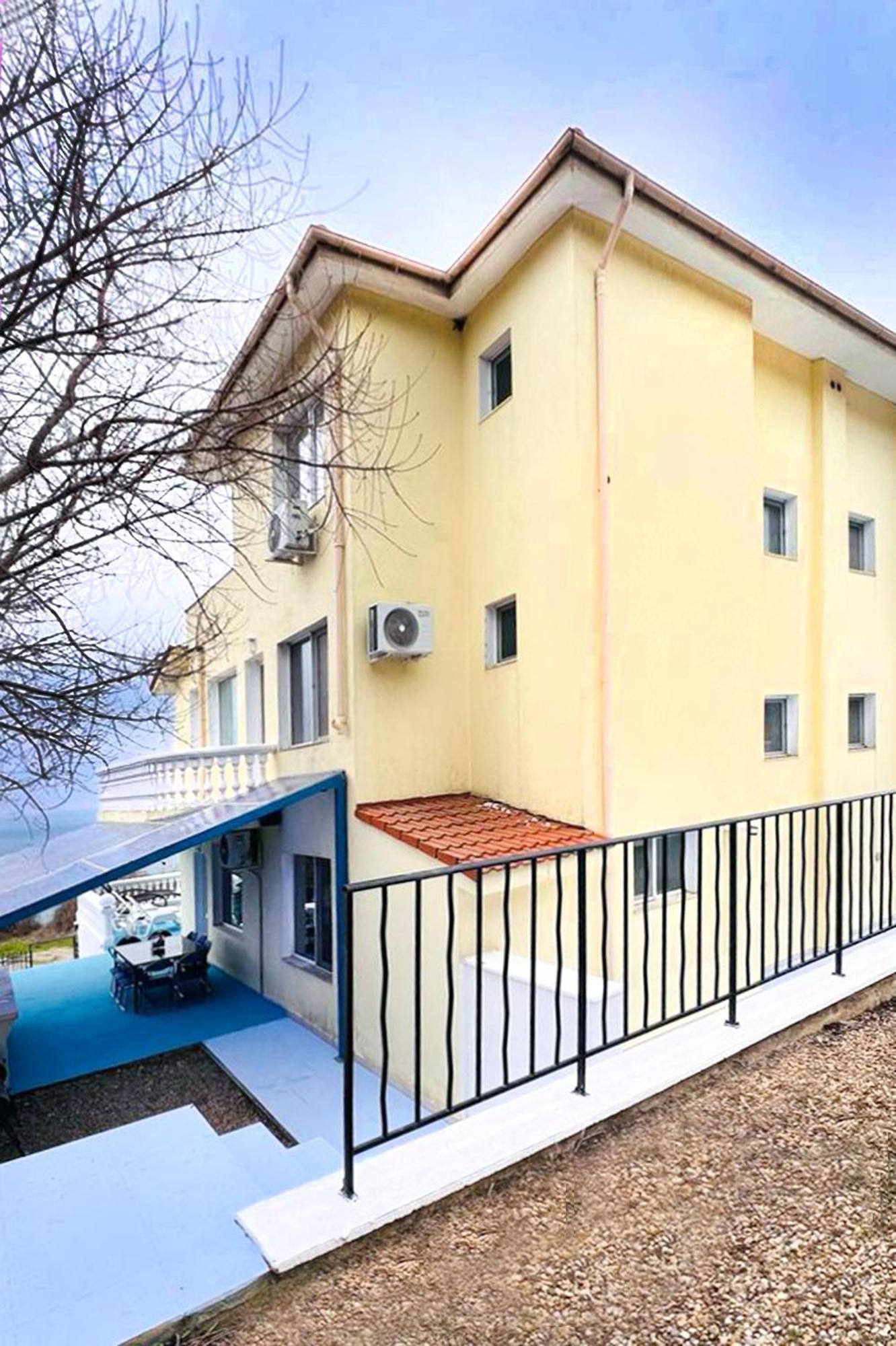 Villa Sorento Italian Neoclassica Balchik Bagian luar foto
